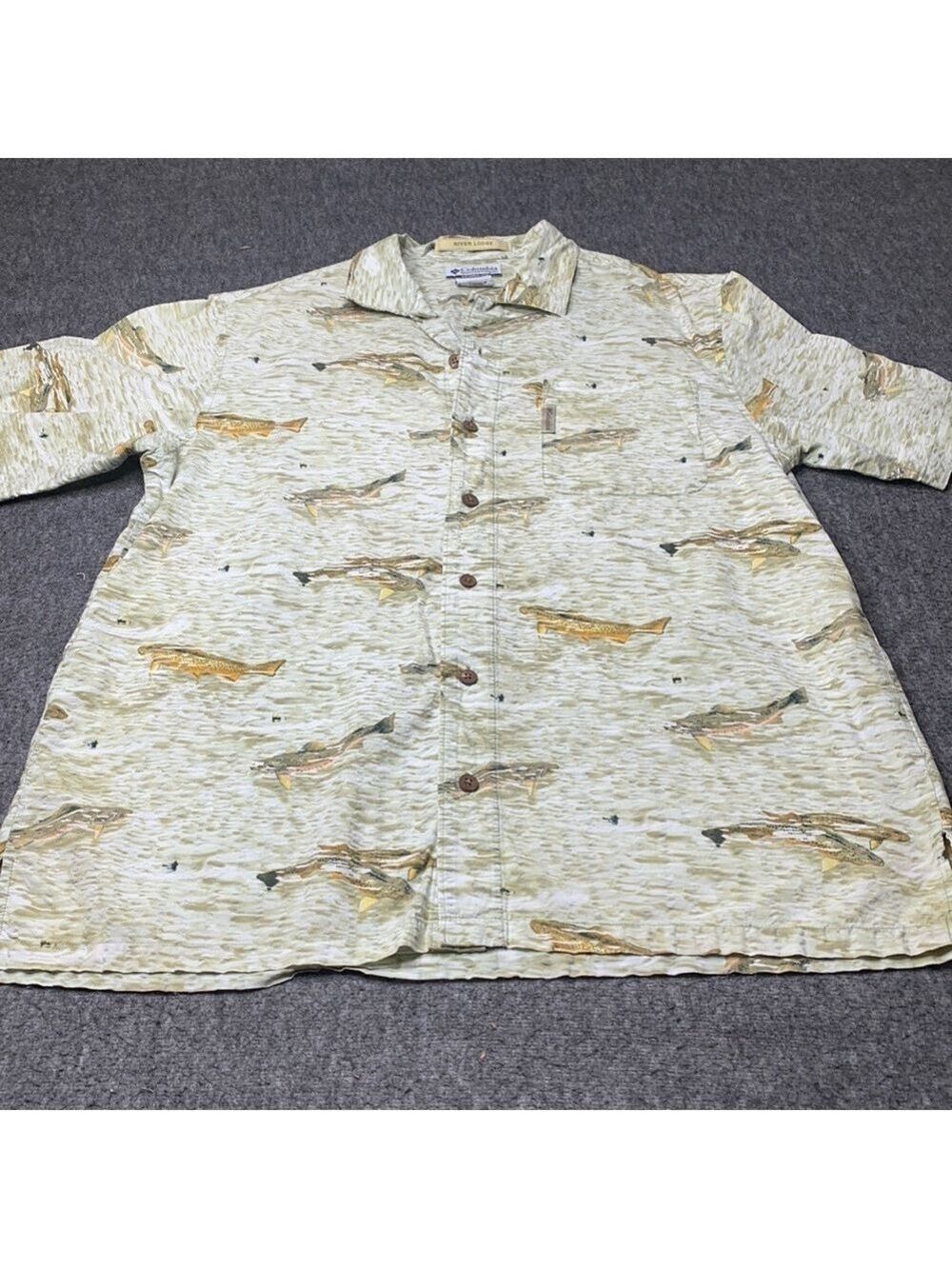 Columbia Shirt Mens M Multicolor Fish Pattern Button Down Short Sleeve Outdoor - Picture 1 of 6